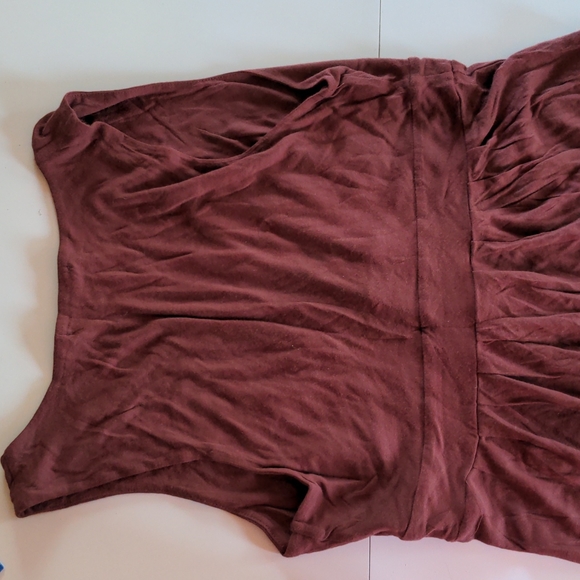 Banana Republic burgandy maroon  small top - Picture 2 of 2